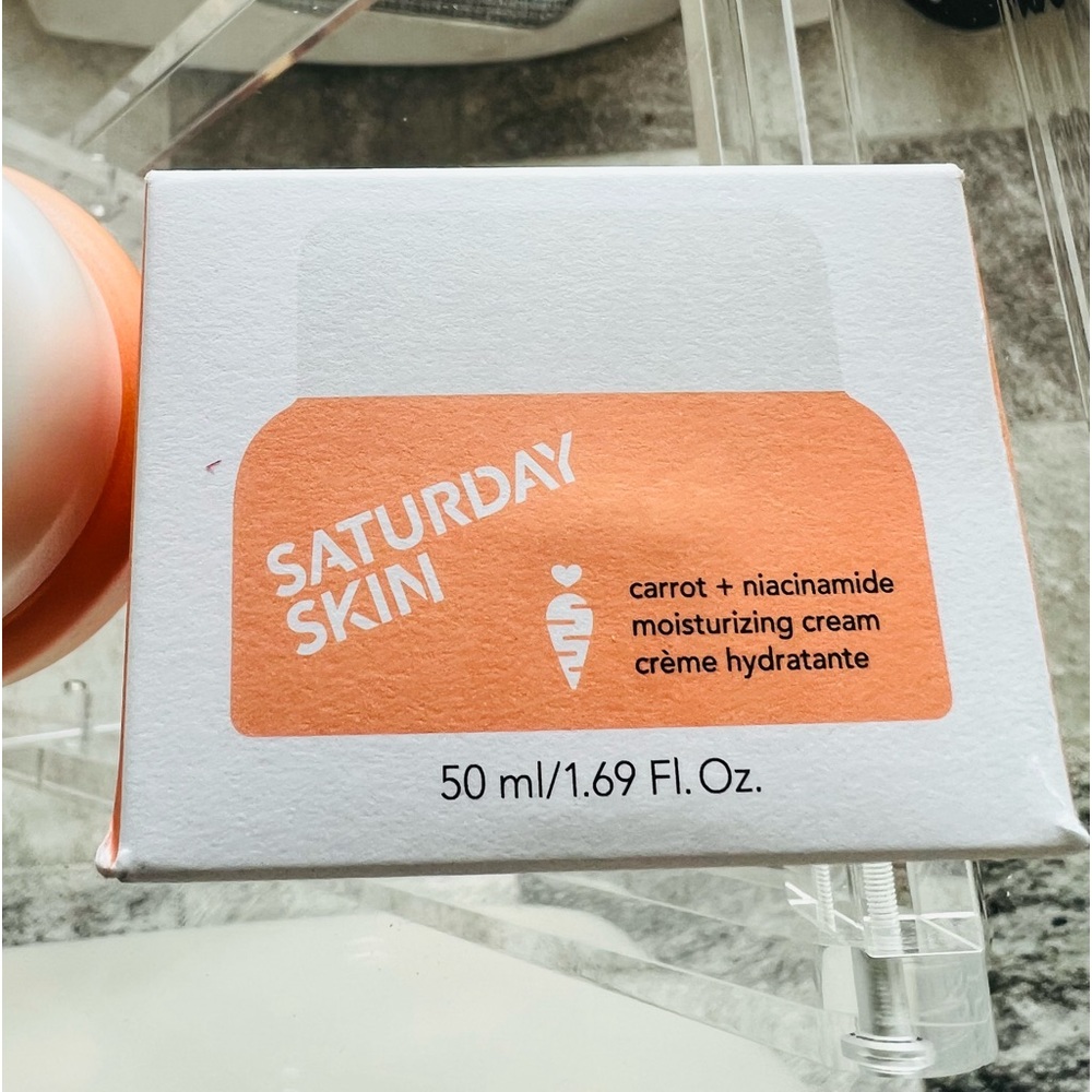 Saturday Skin Carrot +Niacinamide Moisturizing Cream - Picture 5 of 7